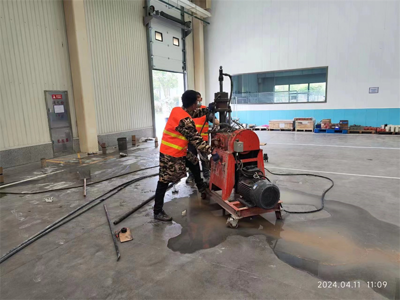 鄂州厂房地面下沉塌陷注浆加固施工